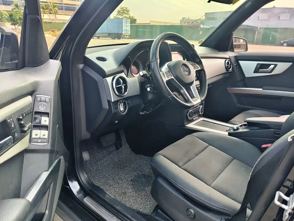 Mercedes-Benz GLK-Class — миниатюра 8