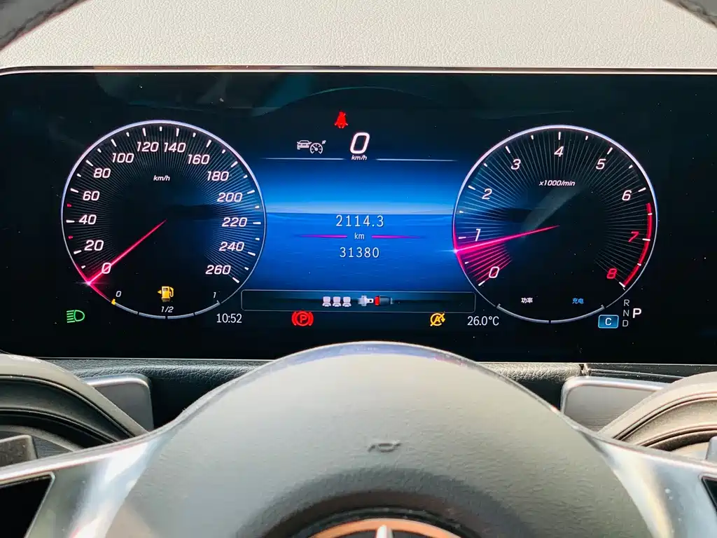 Mercedes-Benz GLB — миниатюра 22