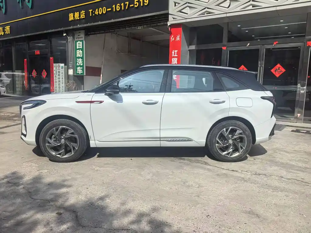 Hongqi HONGQI HS3 PHEV