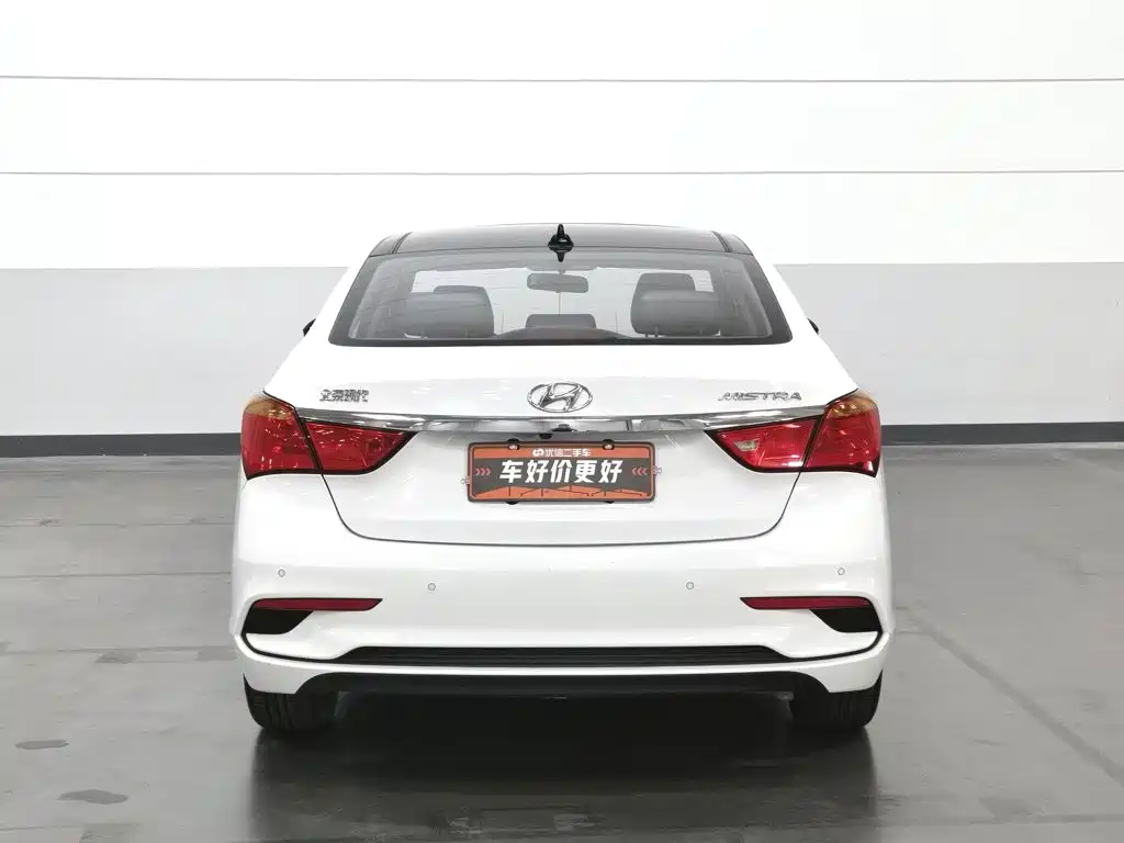 Hyundai Mistra — миниатюра 4