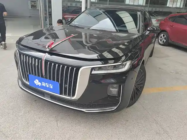RED FLAG HONGQI H9 2022
