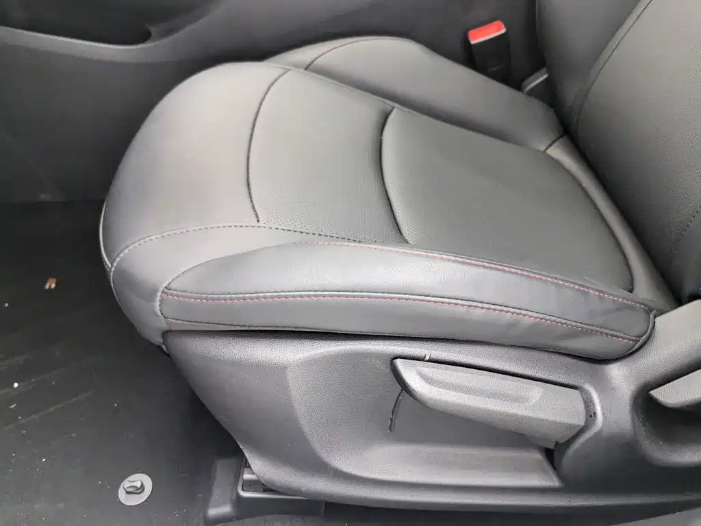 Roewe i5 — миниатюра 20