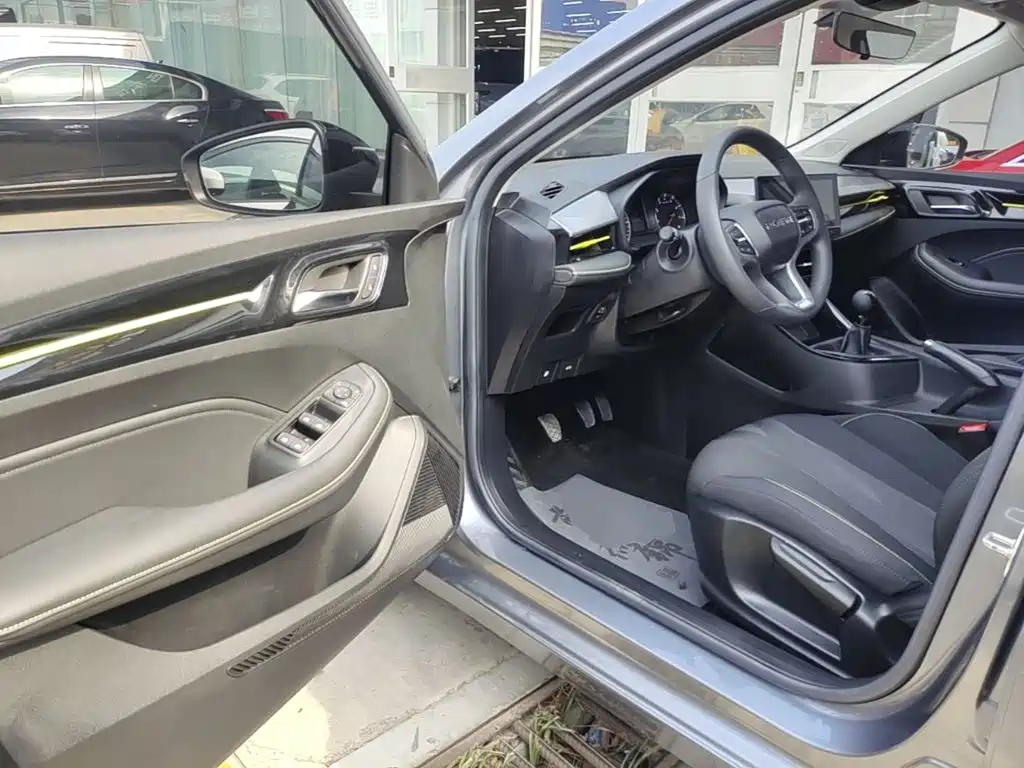 Roewe i5 — миниатюра 16