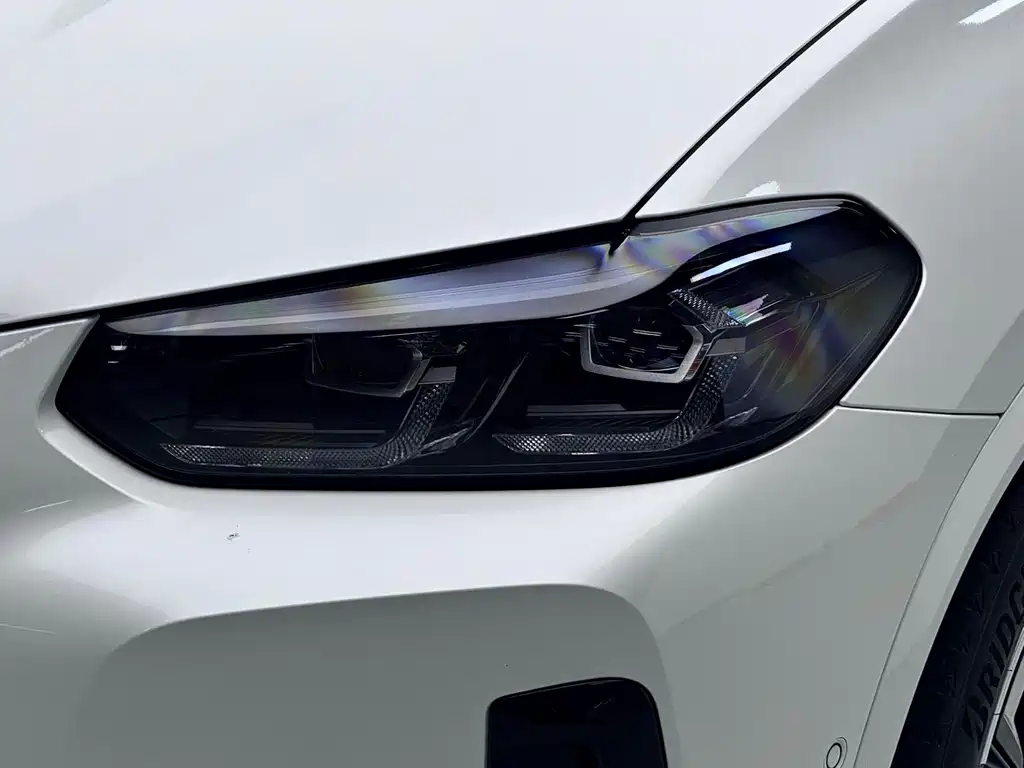 BMW iX3 — миниатюра 7