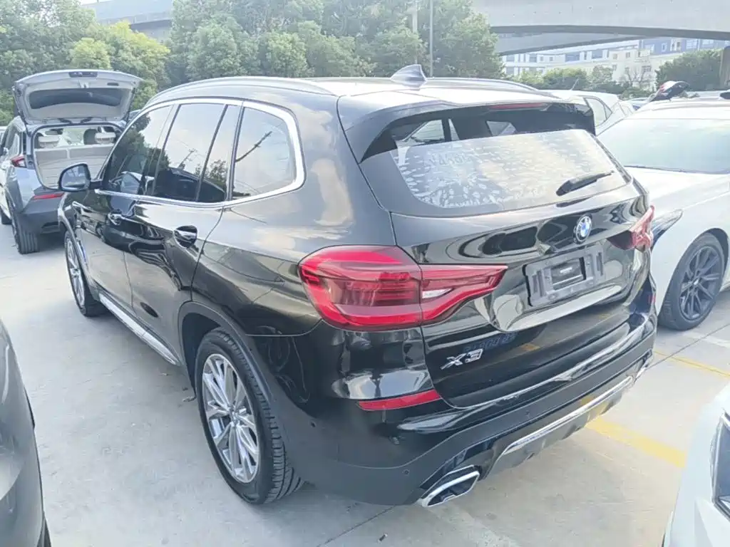 BMW X3 — миниатюра 5