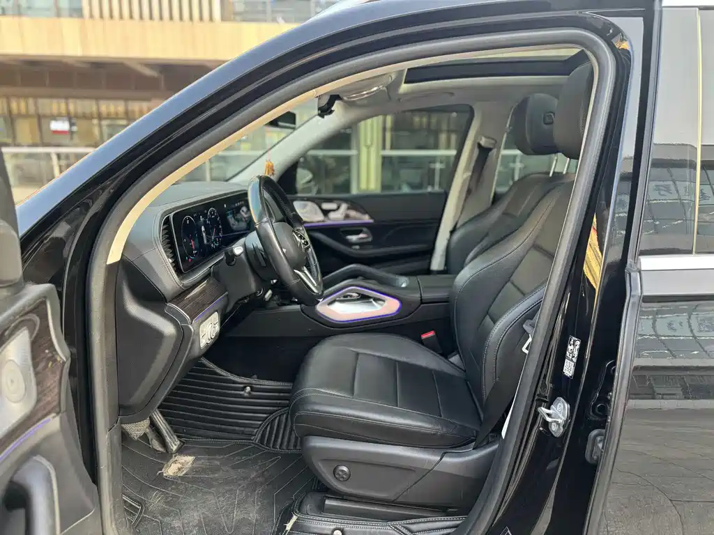 Mercedes-Benz GLE (Import) — миниатюра 5