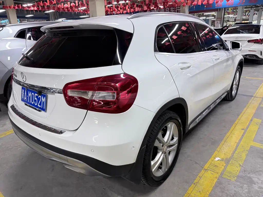 Mercedes-Benz GLA — миниатюра 19