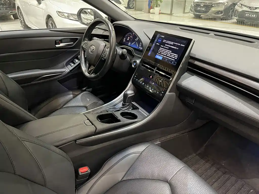 Toyota Avalon — миниатюра 7