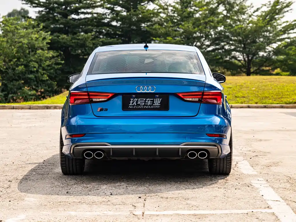 Audi S3 — миниатюра 4