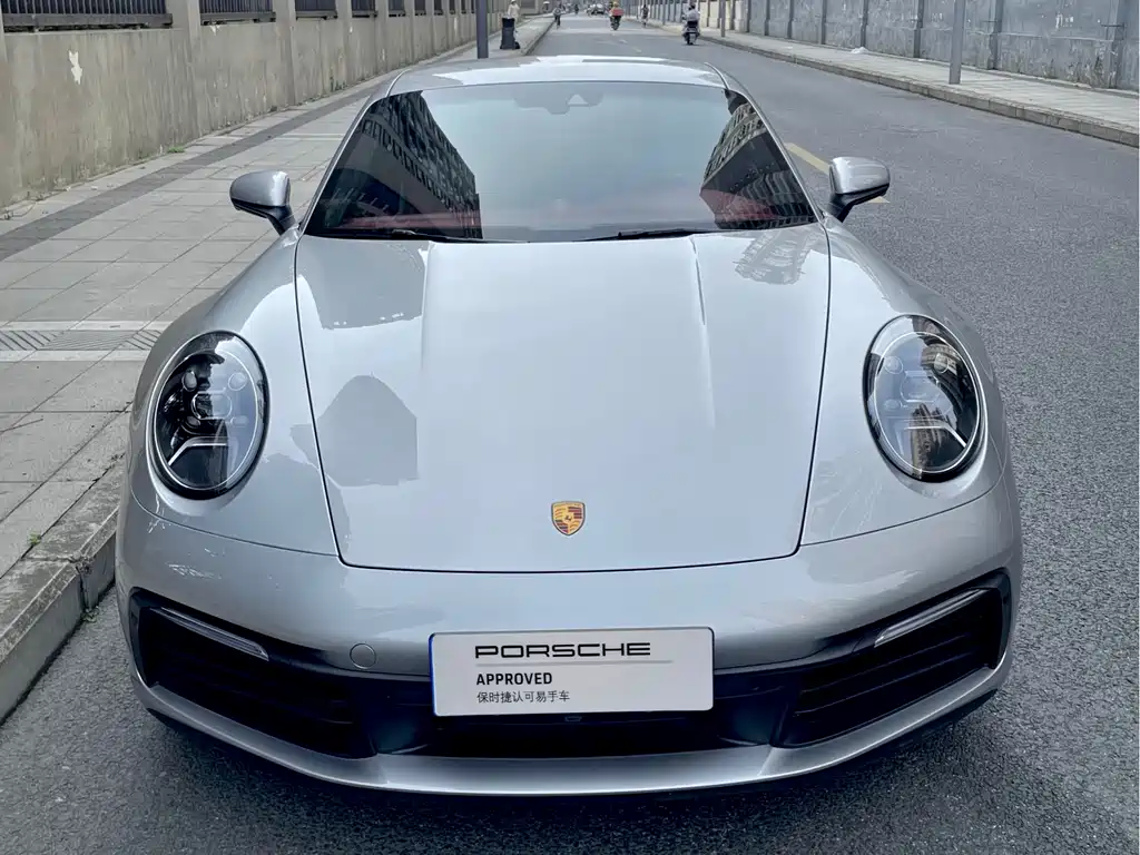 Porsche 911 2023 Carrera 3.0T