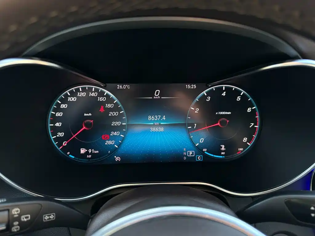 Mercedes-Benz GLC — миниатюра 12