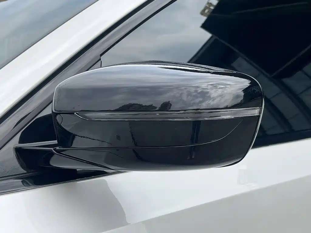 BMW 3 Series — миниатюра 17