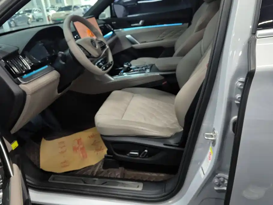 BYD Tang 2024 DM-i 112KM Luxury