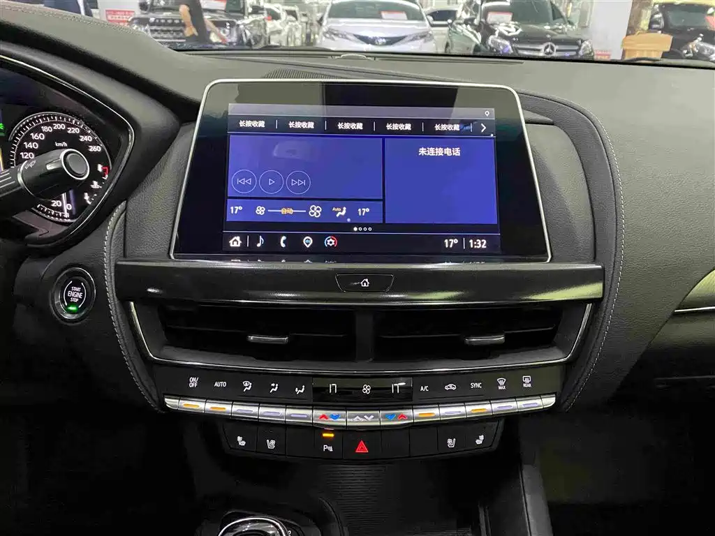 Cadillac CT5 — миниатюра 9