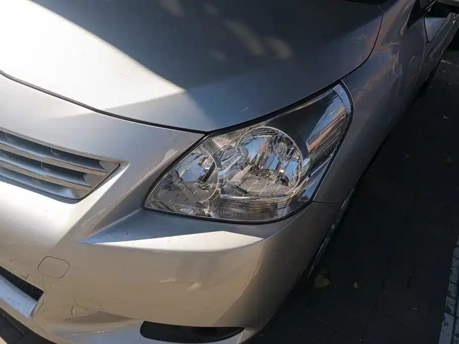 Toyota Verso — миниатюра 5