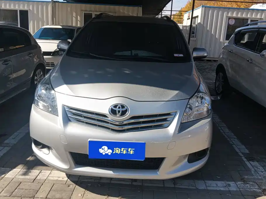 Toyota Verso — миниатюра 2