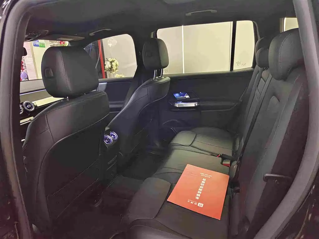 Mercedes-Benz GLB — миниатюра 5