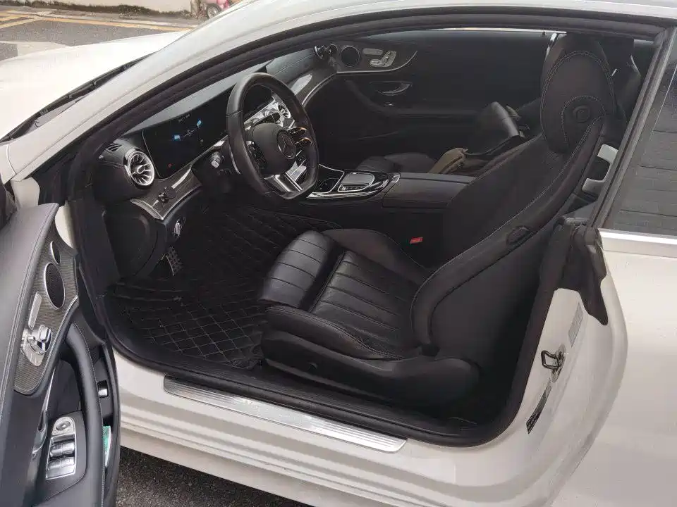 Mercedes-Benz E-Class (Import) — миниатюра 8