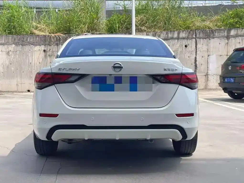 Nissan Sylphy — миниатюра 5
