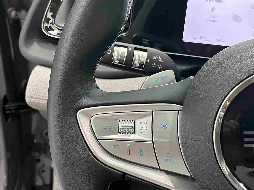 BYD Sealion 05 EV — миниатюра 18