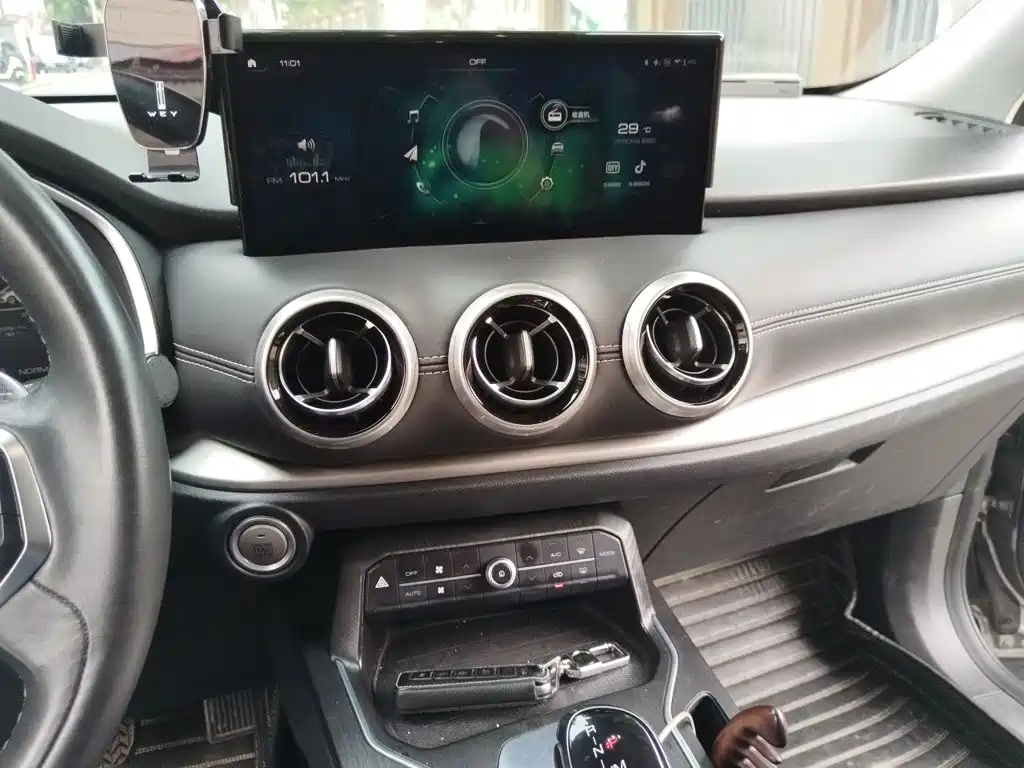 Wey Wey VV6 — миниатюра 6