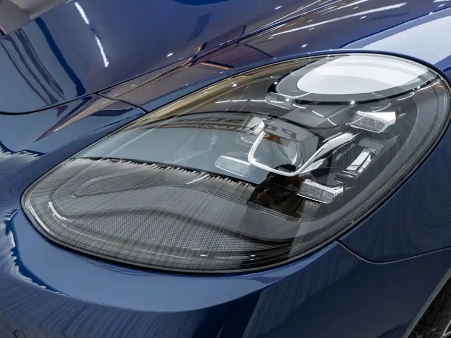 Porsche Panamera — миниатюра 8