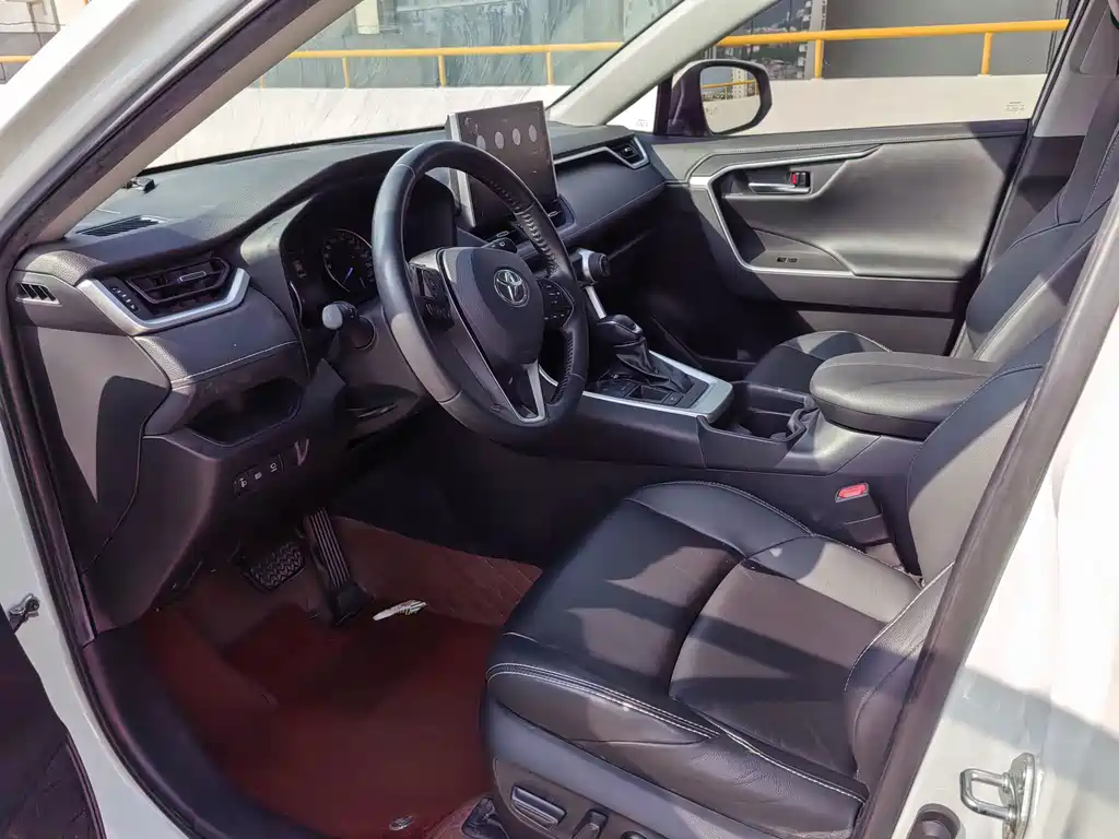 Toyota Wildlander — миниатюра 4