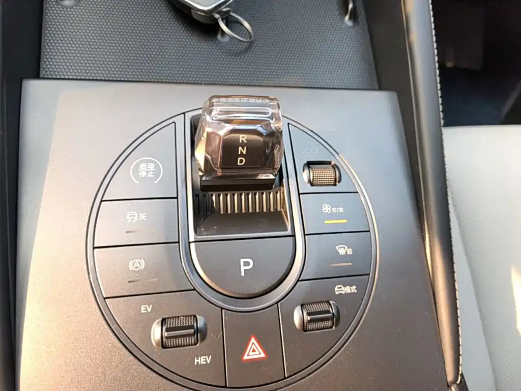 BYD Seal 06 — миниатюра 14