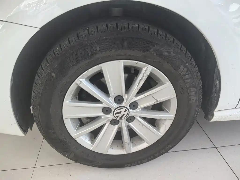 Volkswagen Polo — миниатюра 3