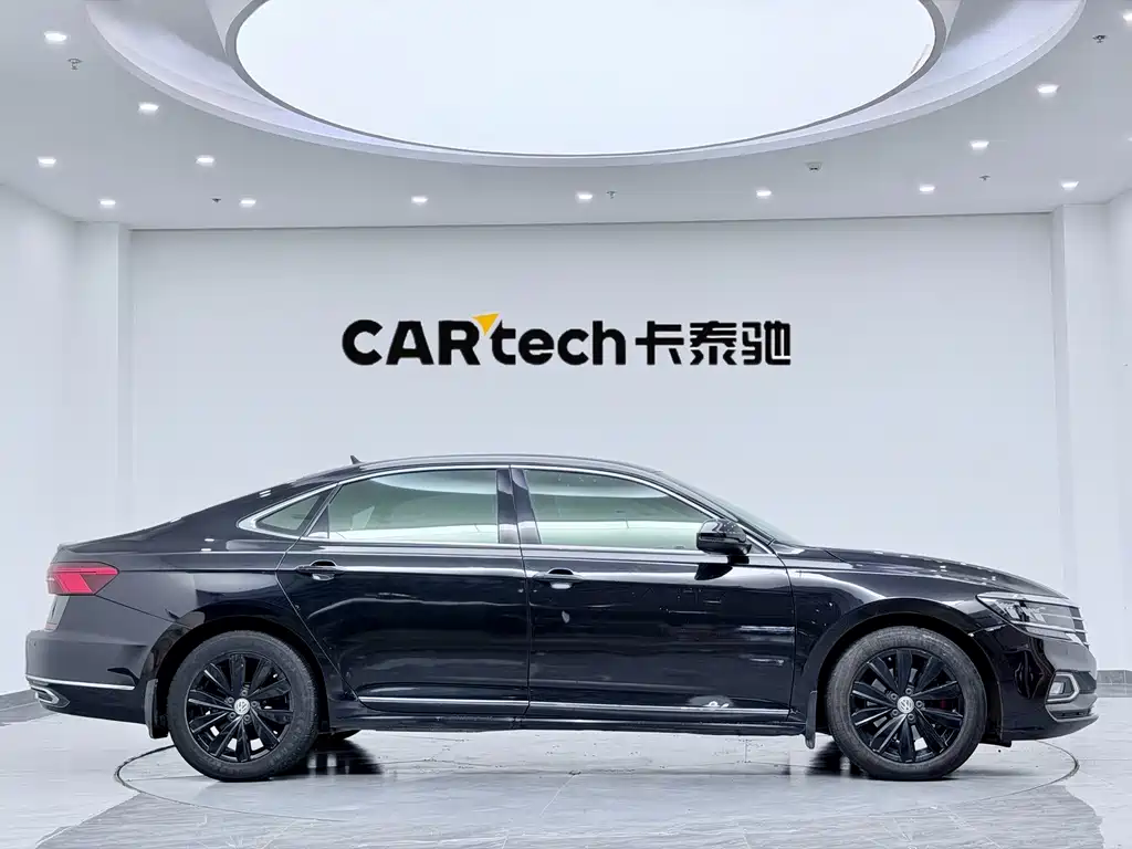 Volkswagen Passat — миниатюра 4