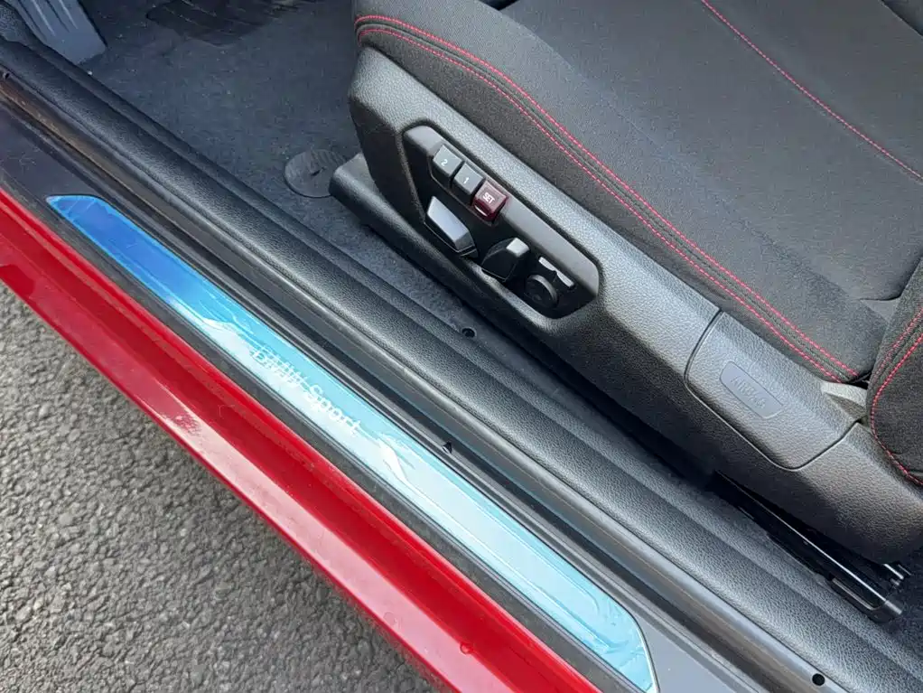 BMW 2 Series (Import) — миниатюра 16