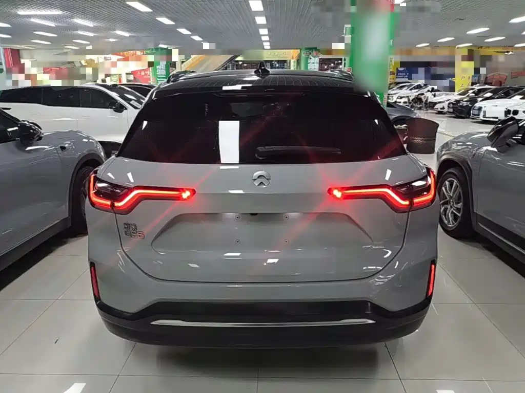 NIO ES6 — миниатюра 6