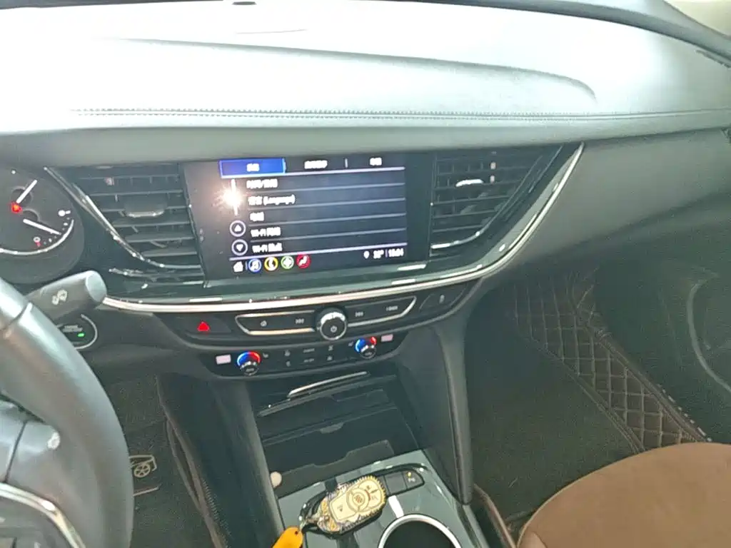 Buick Regal — миниатюра 13