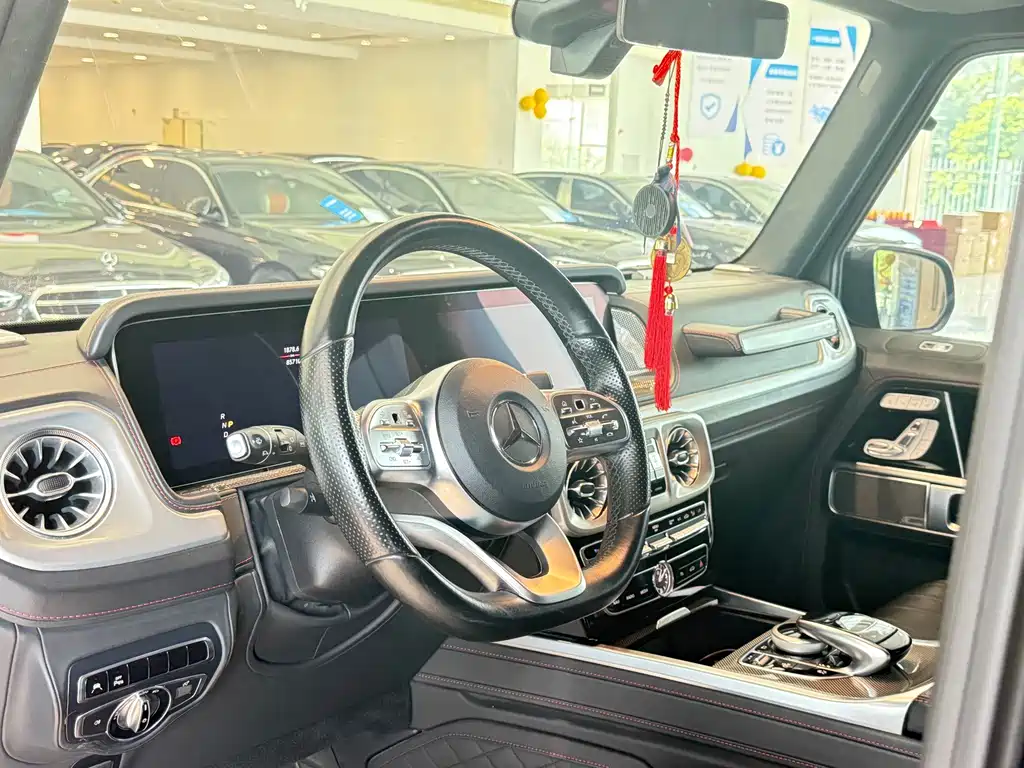Mercedes-Benz G-Class — миниатюра 8