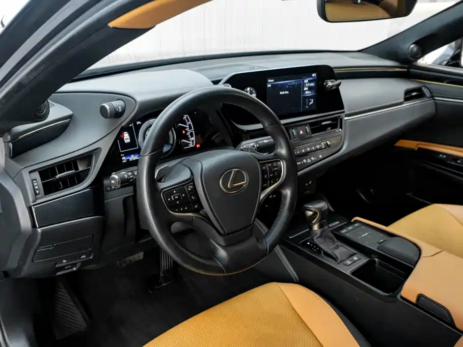 Lexus ES — миниатюра 27