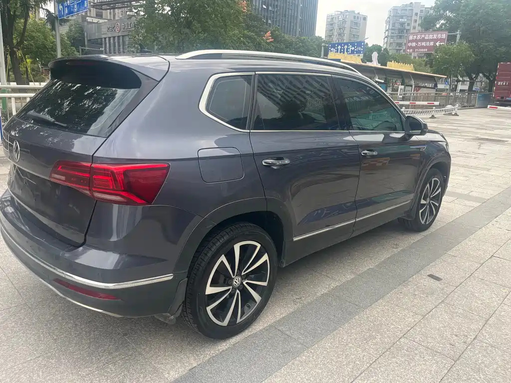 Volkswagen Tharu — миниатюра 3