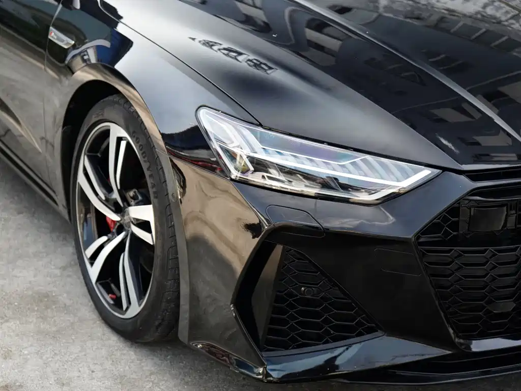 Audi A7L — миниатюра 10