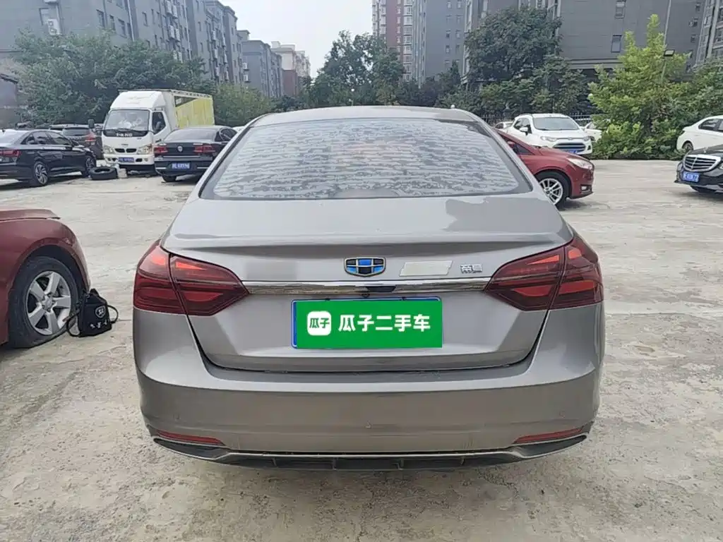 Geely Emgrand — миниатюра 6