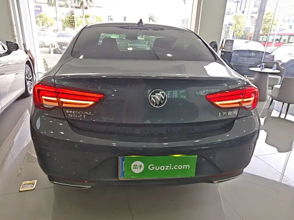 Buick Regal — миниатюра 6