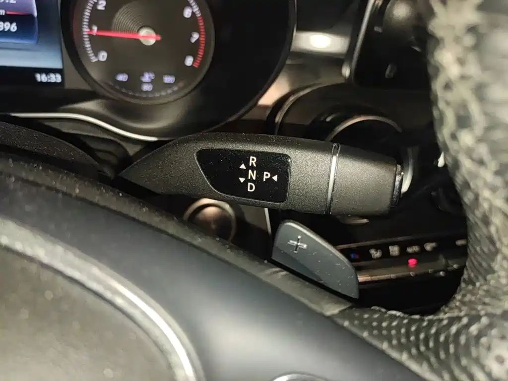 Mercedes-Benz C-Class — миниатюра 15