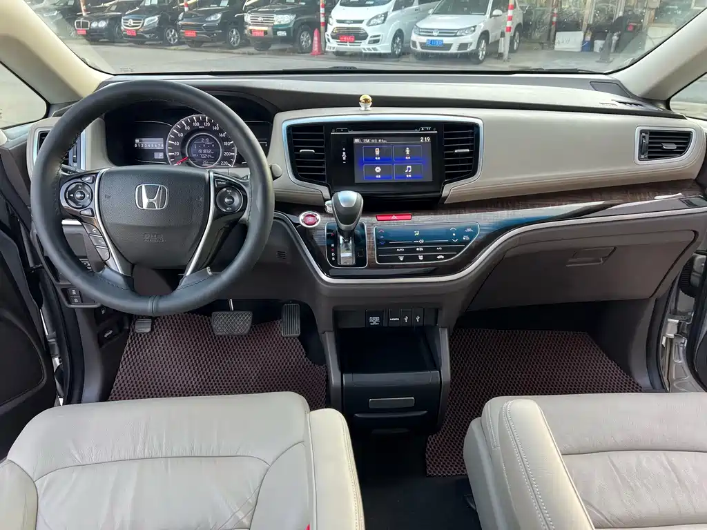 Honda Odyssey — миниатюра 5
