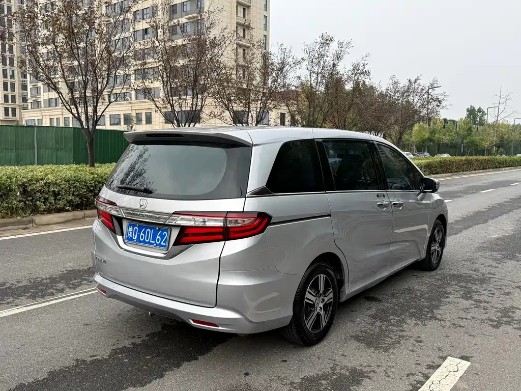 Honda Odyssey — миниатюра 19