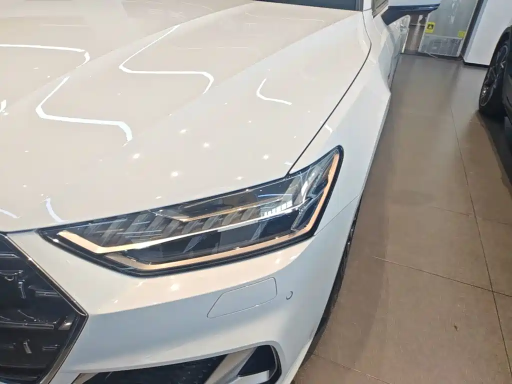 Audi A7L — миниатюра 24