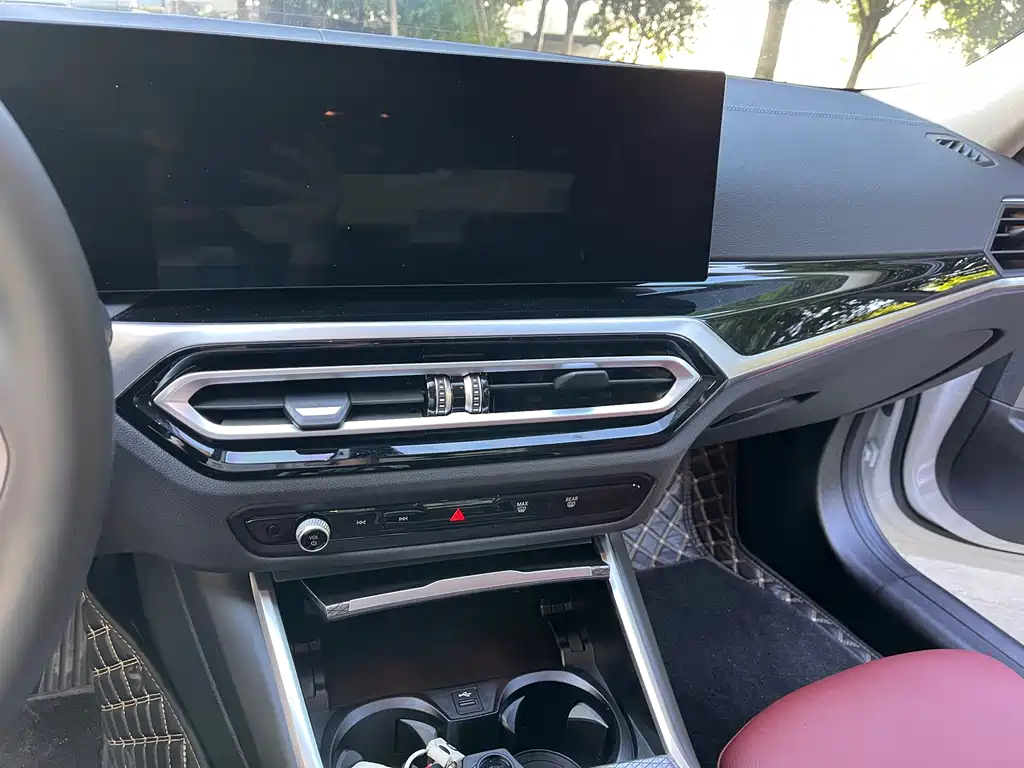 BMW 3 Series — миниатюра 6