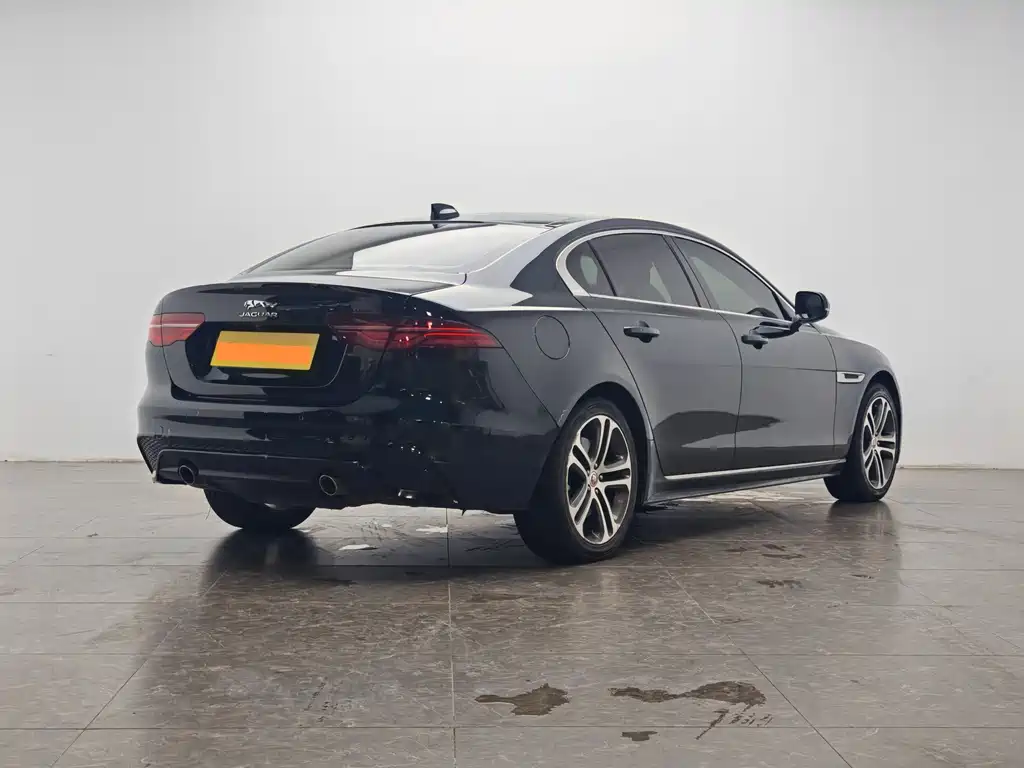 Jaguar XEL — миниатюра 3