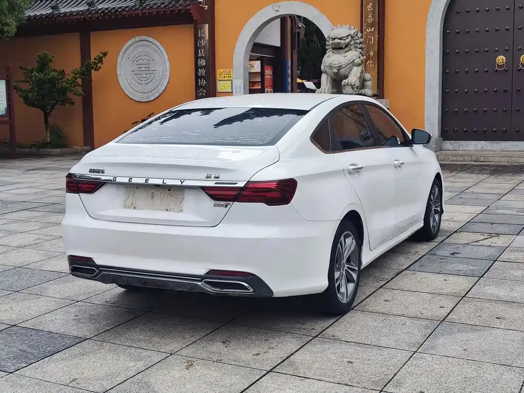Geely Binrui — миниатюра 9