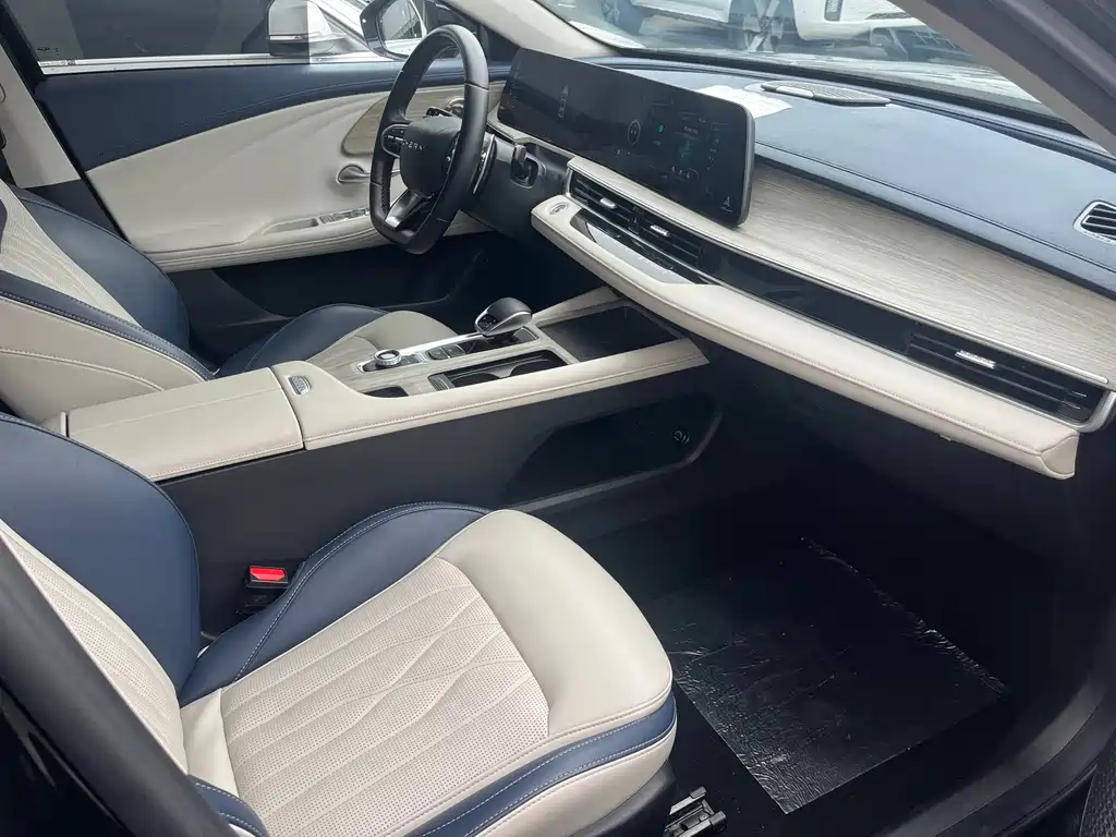 Chery Arrizo 8 — миниатюра 11