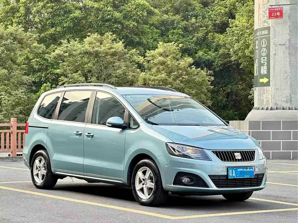 SEAT Alhambra — миниатюра 3