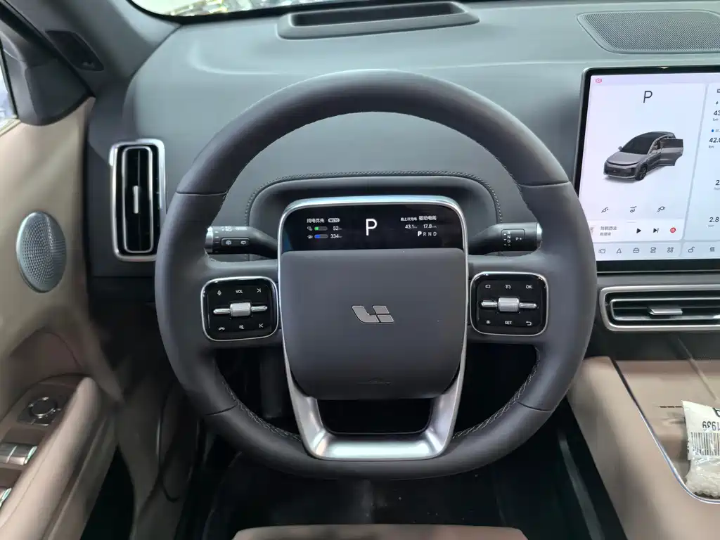 Li Auto L6 2025 Pro