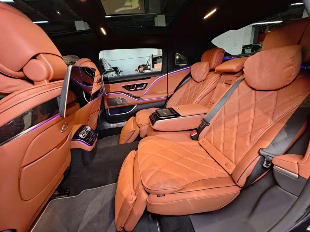 Mercedes-Benz S-Class — миниатюра 31